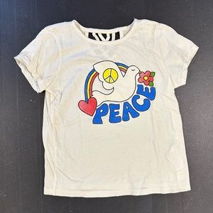 Old Navy Lattice Back T-Shirt | PEACE | sz M